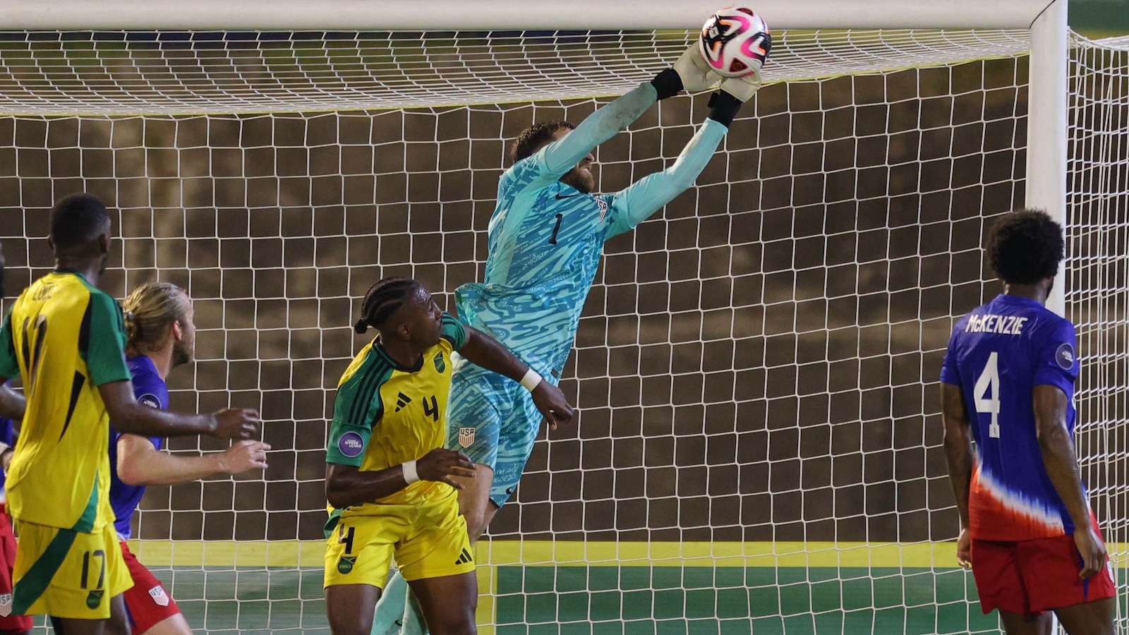 在这种背景 在这种背景