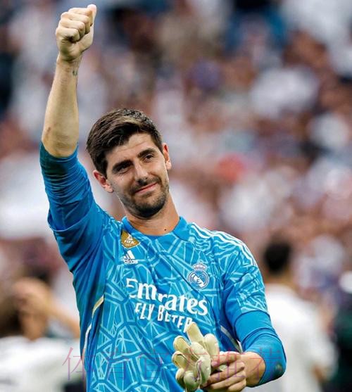 库尔图瓦谈阿拉巴送点:那是支撑手 我认为他没看到球 库尔图瓦谈阿拉巴送点:那是支撑手 我认为他没看到球